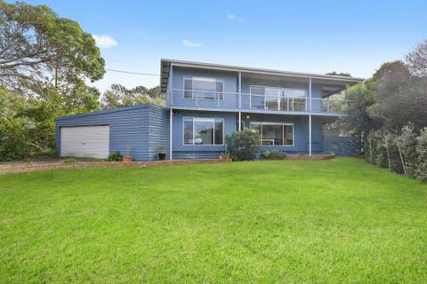 Anglesea Holiday House - Mackay Tourism 0
