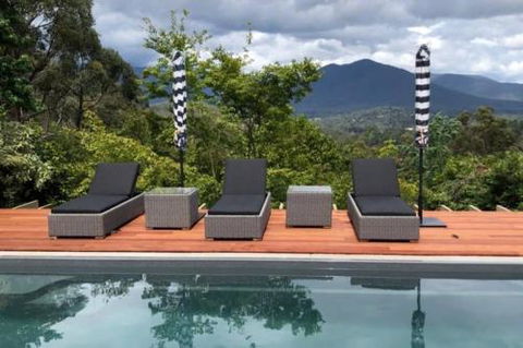 Healesville Garden Country Retreat - Mackay Tourism 0