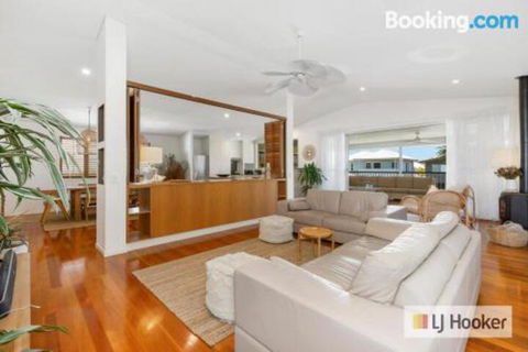 Casa Beach Abode - Mackay Tourism 3