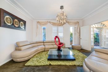 Spacious 4 Bedroom House The Hill - Mackay Tourism 5