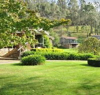 Araluen Lodge  Villas - Mackay Tourism
