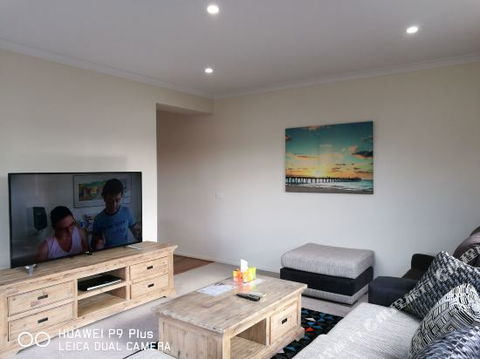 Happy Cozy House - Mackay Tourism 0