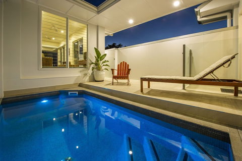 Reflections Villa 3 - Mackay Tourism 1