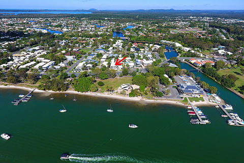 Villa 1 Lazy Days - Mackay Tourism 0