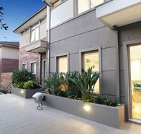 Kew Luxurious Townhouse - Mackay Tourism