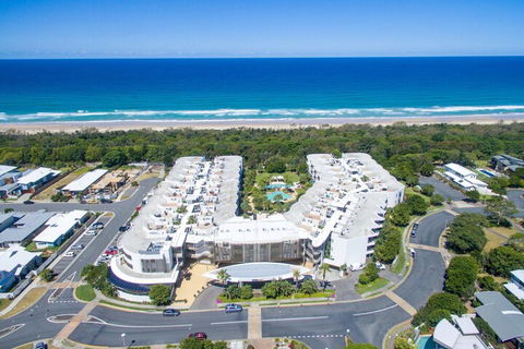 Cotton Beach Bliss At 103 + 2 Bikes - Mackay Tourism 1