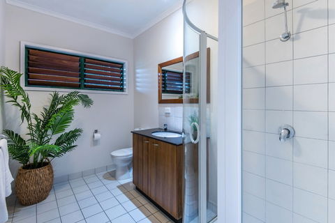 Casuarina 18 Ocean View - Mackay Tourism 4