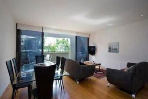 Anglesea Surf Beach Apartments - Mackay Tourism 2