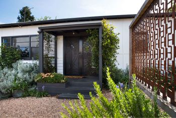Alba House - Mackay Tourism 0