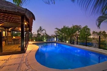 Bali Hut On Water - Mackay Tourism 0