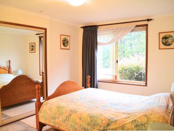Narrawallee Escape - Mackay Tourism 4
