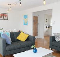 Newly Renovated Unit Waters Edge - Mackay Tourism