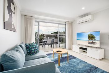 Cotton Tree Modern Apartment - Mackay Tourism 0