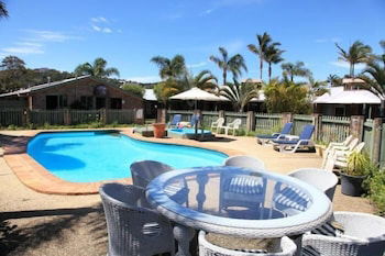 Crescent Head Resort & Conference Centre - Mackay Tourism 2