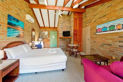 Crescent Head Resort & Conference Centre - Mackay Tourism 4