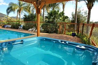 Ambience Holiday Apartments - Mackay Tourism 6