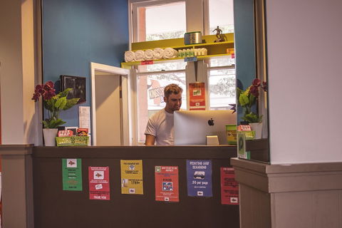 Mad Monkey Backpackers Bayswater - Mackay Tourism 3