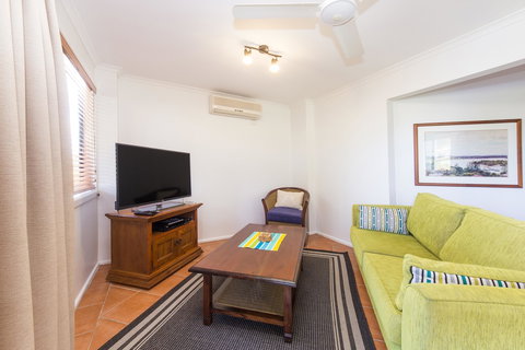 Clubyamba Beach Holiday Accommodation - Adults Only - Mackay Tourism 6
