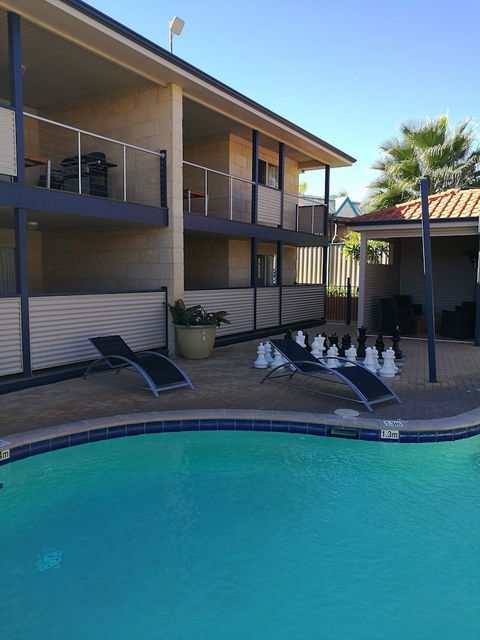Kalbarri Edge Resort - Mackay Tourism 3
