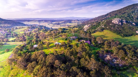 The Bryn At Tilba Family Cottage - Mackay Tourism 1