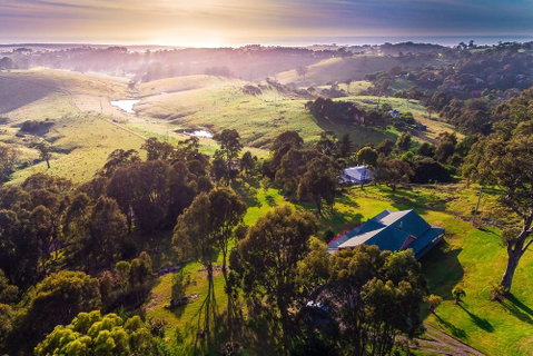 The Bryn At Tilba Family Cottage - Mackay Tourism 3