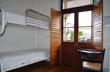 Aussie Way Backpackers - Mackay Tourism 2