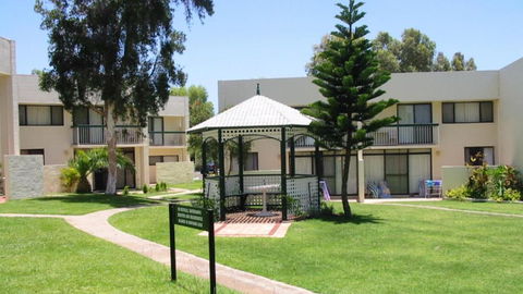 Kalbarri Riverview Resort Unit 33 - Mackay Tourism 1