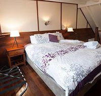 Margaret River Stone Cottages - Mackay Tourism