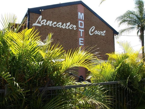 Lancaster Court Motel - Mackay Tourism 0