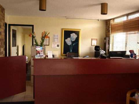 Lancaster Court Motel - Mackay Tourism 6