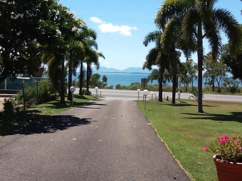 Ocean View Motel Bowen - Mackay Tourism 3