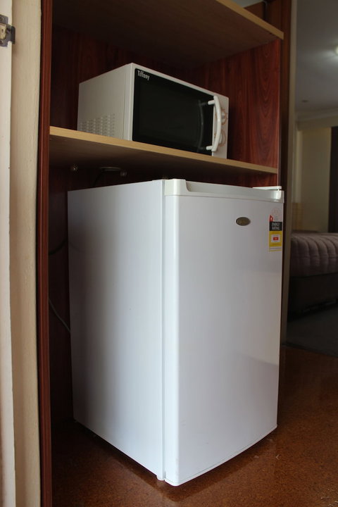 Acacia Motor Inn Armidale - Mackay Tourism 5