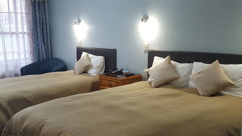 Sandstock Motor Inn Armidale - Mackay Tourism 5