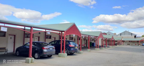 Hume Inn Motel - Mackay Tourism 0