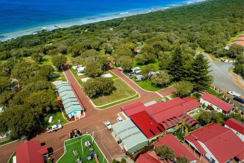 BIG4 Emu Beach Holiday Park - Mackay Tourism 1