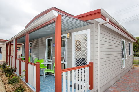 BIG4 Emu Beach Holiday Park - Mackay Tourism 0