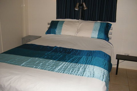 Ningaloo Bed And Breakfast - Mackay Tourism 2