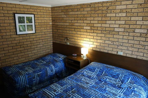 Newell Motor Inn - Narrandera - Mackay Tourism 4