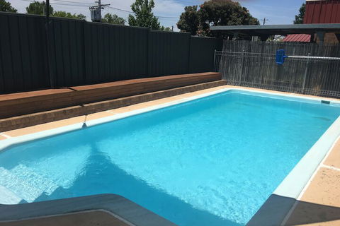 Camellia Motel - Mackay Tourism 4