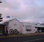 Vue de M Bed  Breakfast - Mackay Tourism