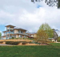 Satori Springs Country Estate - Mackay Tourism
