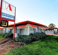 Ardeanal Motel West Wyalong - Mackay Tourism