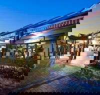 Treetops Seaview Montville - Mackay Tourism