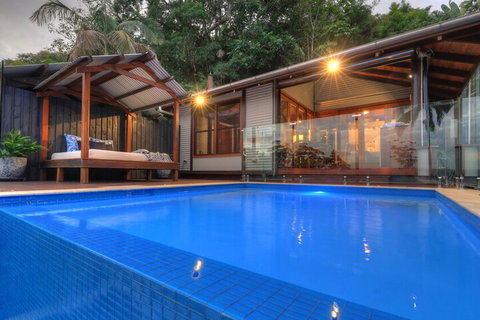 Montville Misty View Cottages - Mackay Tourism 7