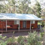 Franciscas Cottage - Mackay Tourism 0