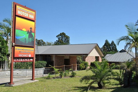 Heritage River Motor Inn - Mackay Tourism 1