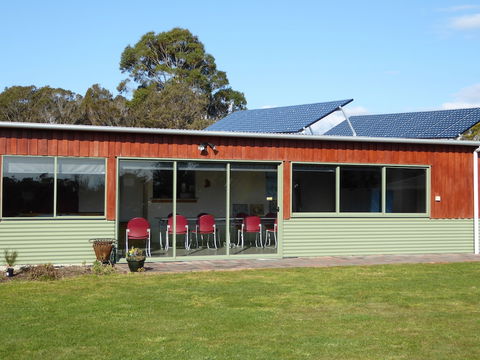 Platypus Park Country Retreat - Mackay Tourism 1