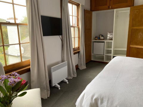 Explorers Lodge - Mackay Tourism 5