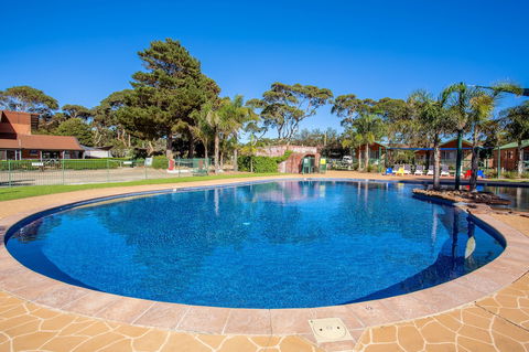 BIG4 Moruya Heads Easts Dolphin Beach Holiday Park - Mackay Tourism 5