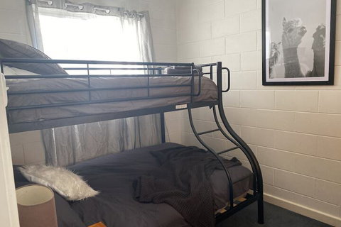 Apartment On Tennyson - Mackay Tourism 6